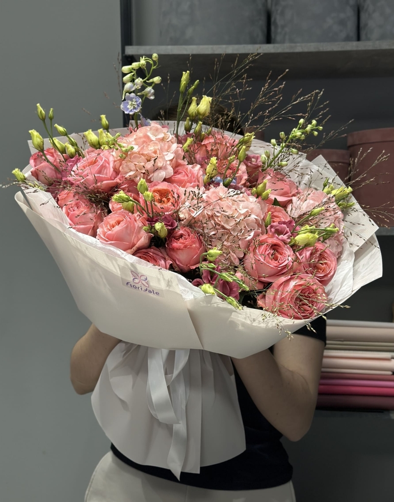 Классический букет Перс: цветочная роскошь klassicheskiy-buket-pers:-tsvetochnaya-roskoshy