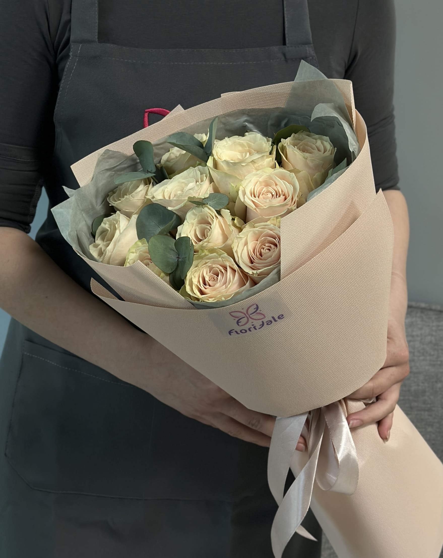 buket-roz-mersi:-tsvety-govoryat-bolyshe-chem-slova